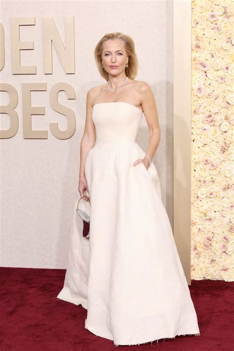 gillian anderson golden globes dress|gillian anderson golden globes 2024.